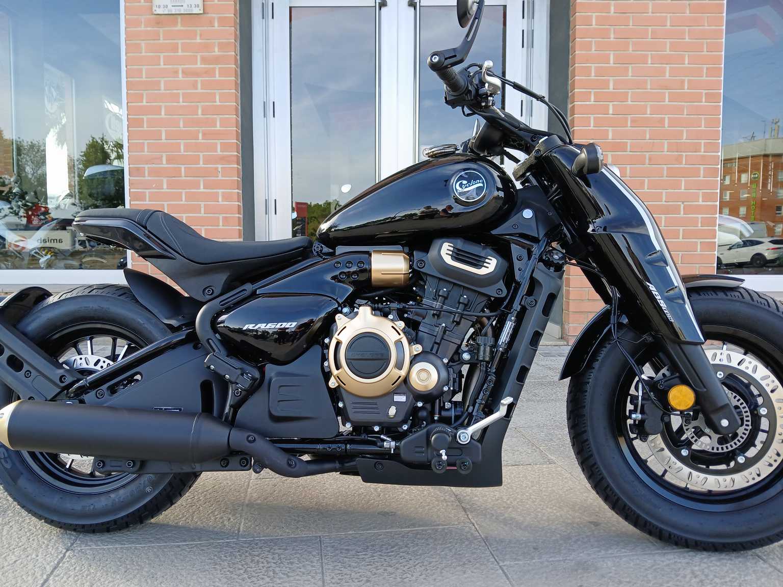 Cyclone RA600