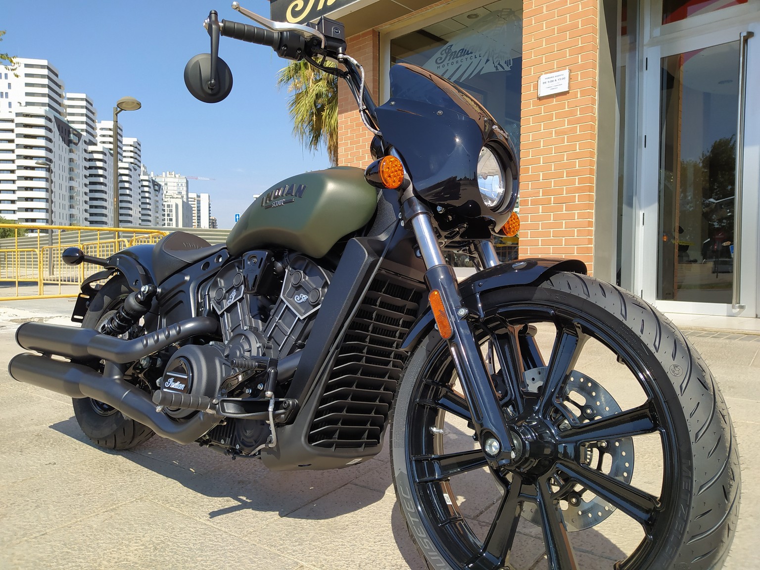 moto_nueva_indian_motorcycle_scout_rogue_ (5)