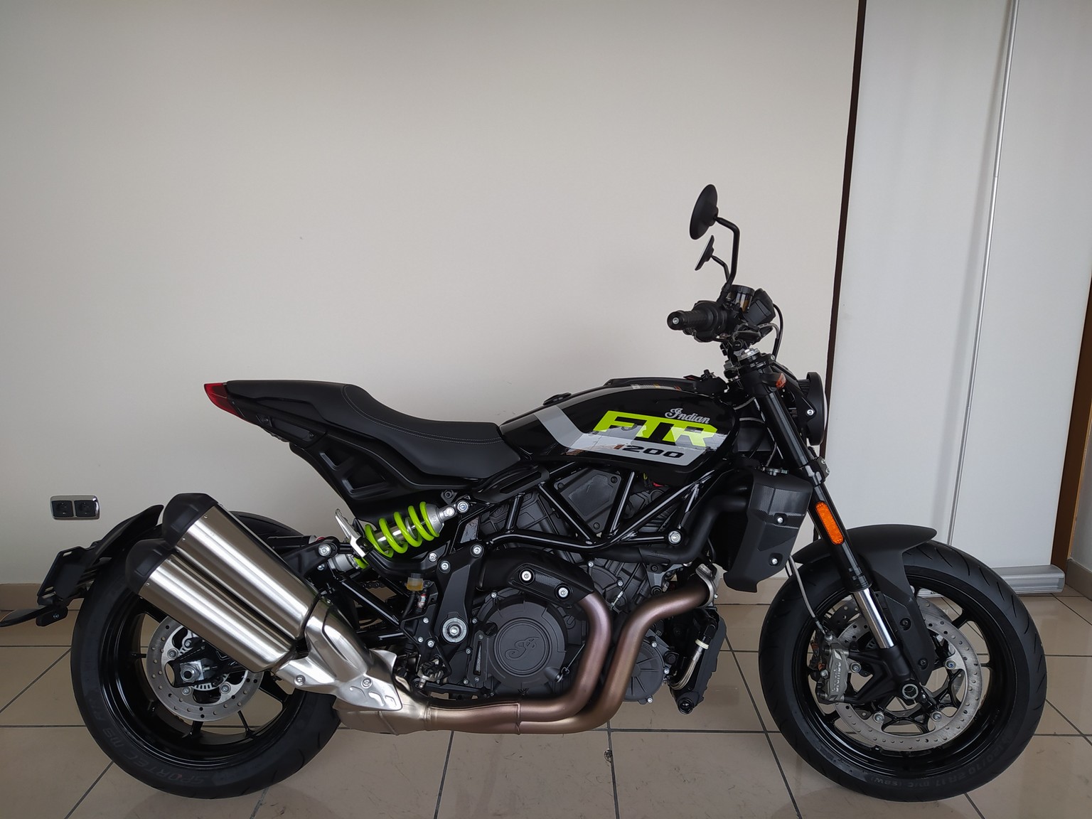venta_moto_nueva_indian_motorcycle_ftr_1200_2023_ (1)