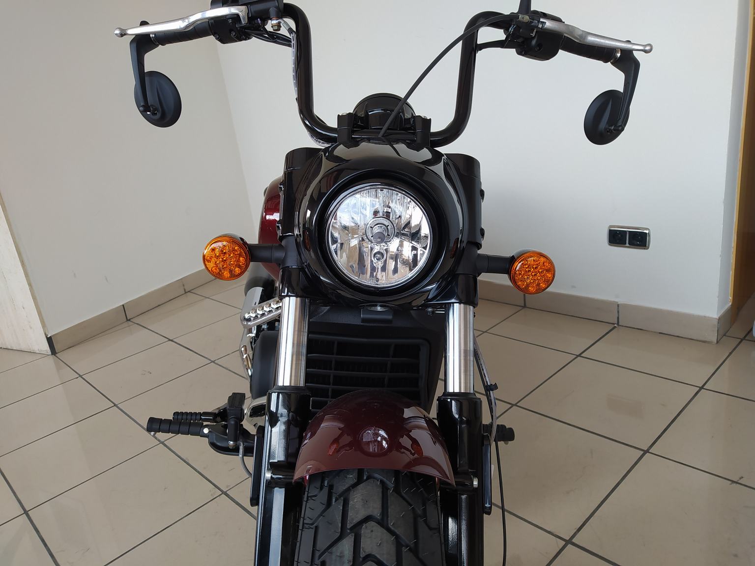 indian_motorcycle_scout_bobber_twenty_2023_nueva_ (5)