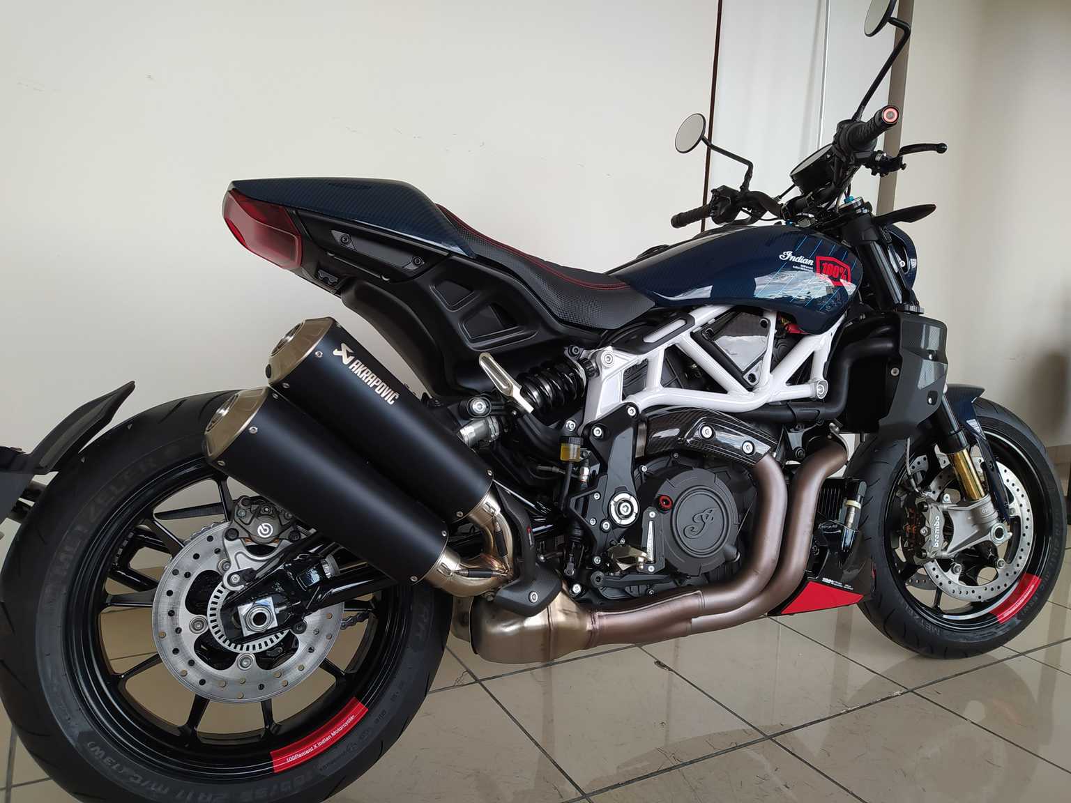 venta_moto_indian_motorcycle_ftr_100_per_cent_r_carbon_ (23)